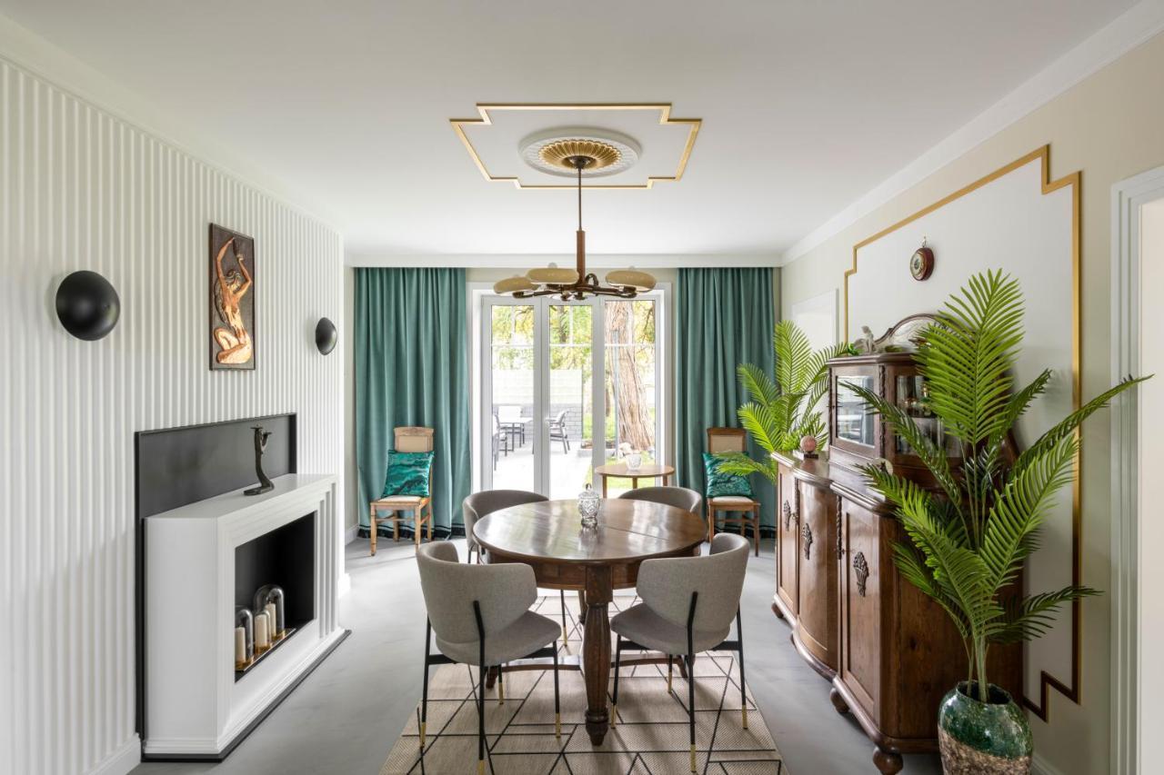 Suite With Private Bathroom At Three Bedroom Interwar Villa Grabyte With Daily Spaces To Share By Pine Forest On The Bank Of The River- 8Min By Car From Old Town Kaunas Exterior foto